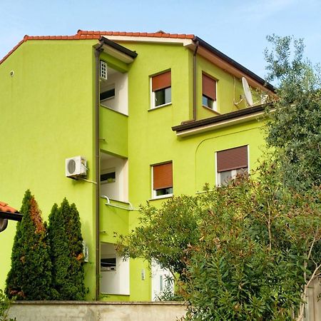 Rafael Apartments Медулин Экстерьер фото