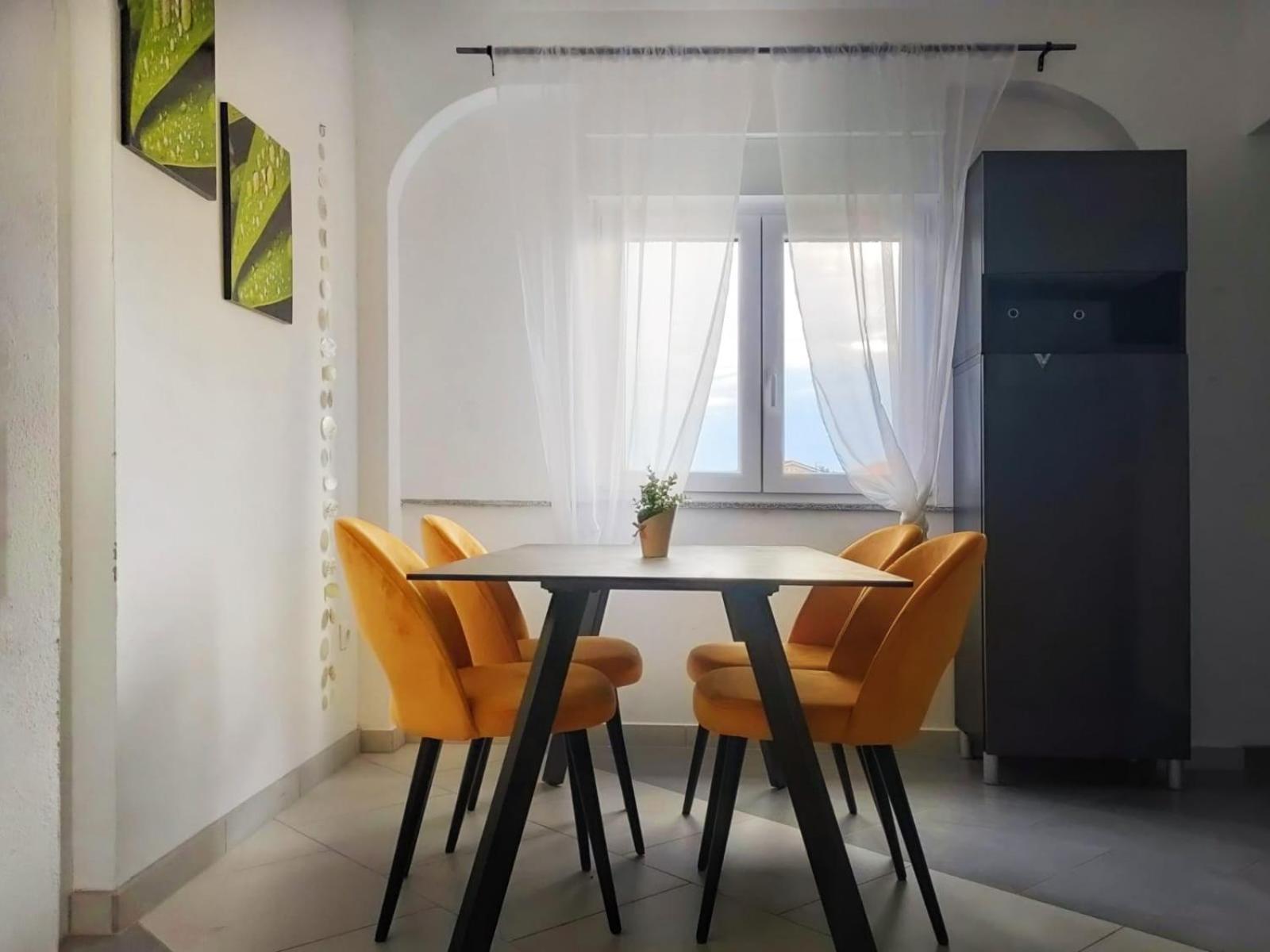 Rafael Apartments Медулин Экстерьер фото